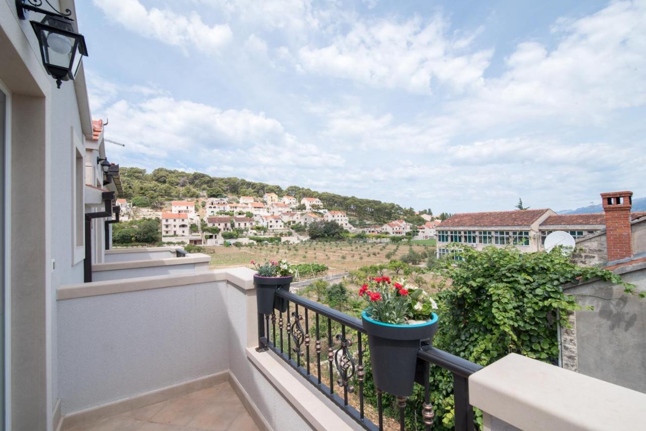 Apartments Mare Постіра Екстер'єр фото