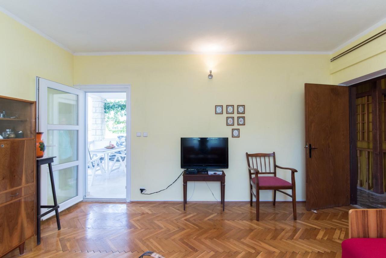 Apartments Mare Постіра Екстер'єр фото