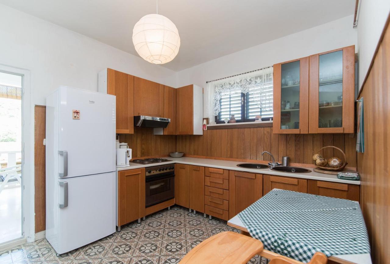 Apartments Mare Постіра Екстер'єр фото