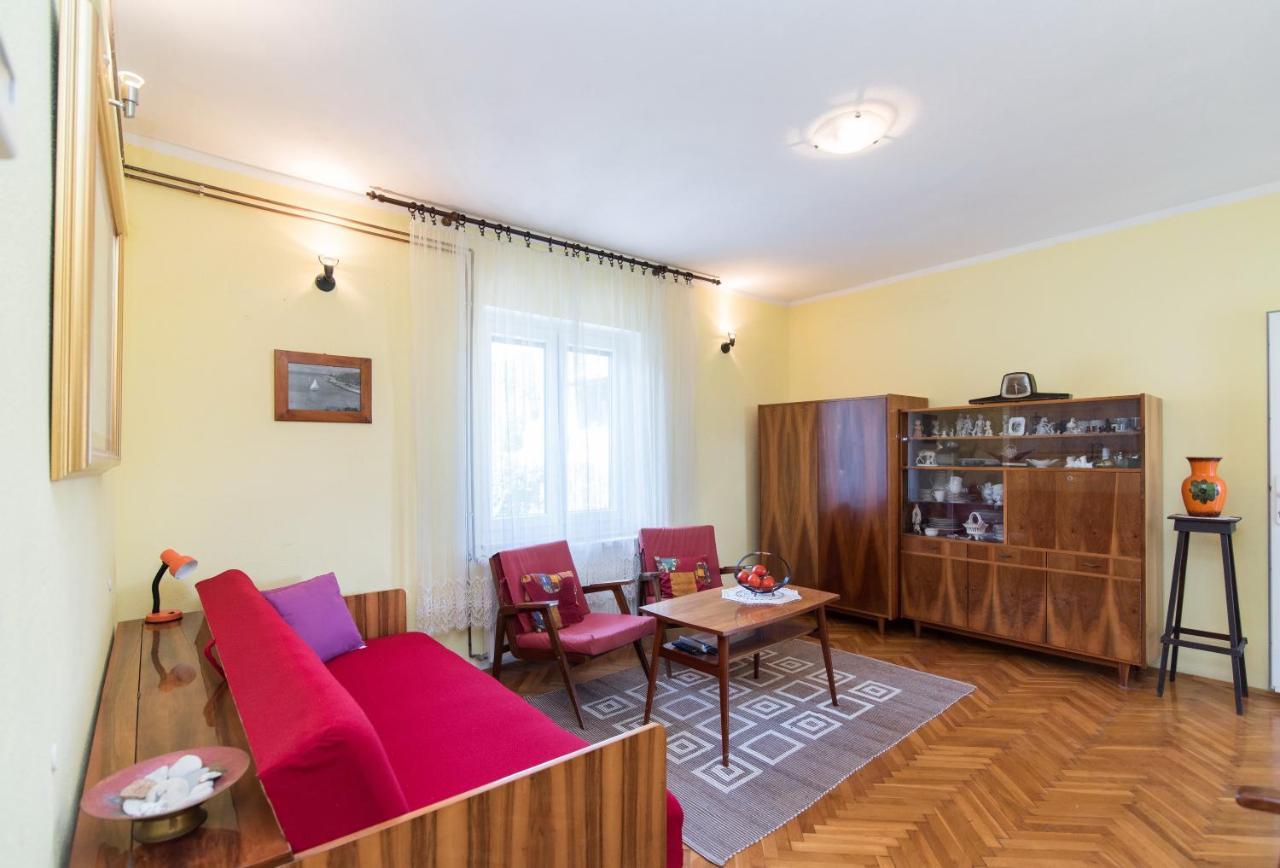 Apartments Mare Постіра Екстер'єр фото